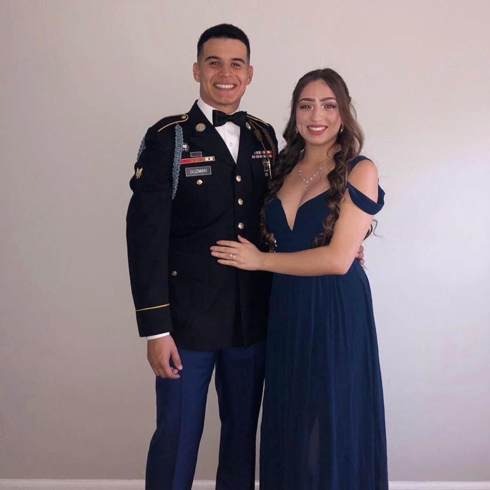 Meet your Posher, Cynthia